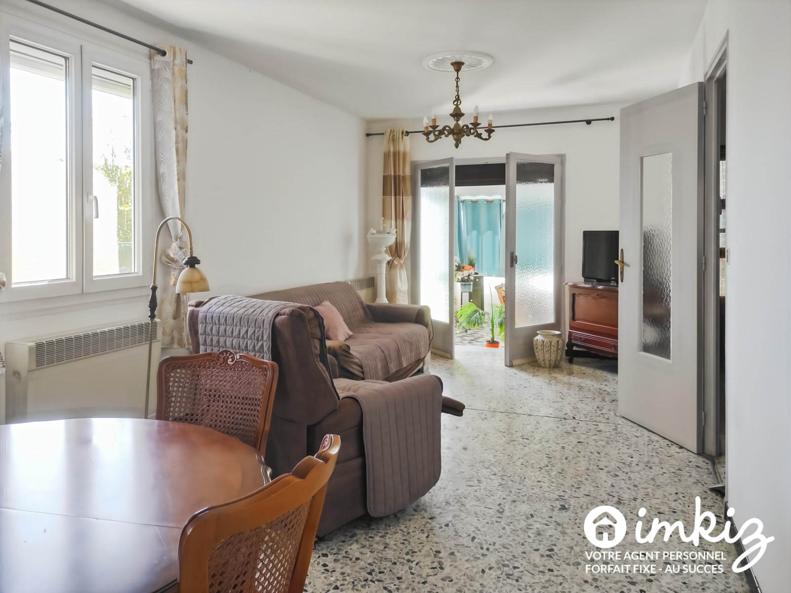 
                                                Vente
                                                 Très joli plain-pied 5 pièces écoles à pied