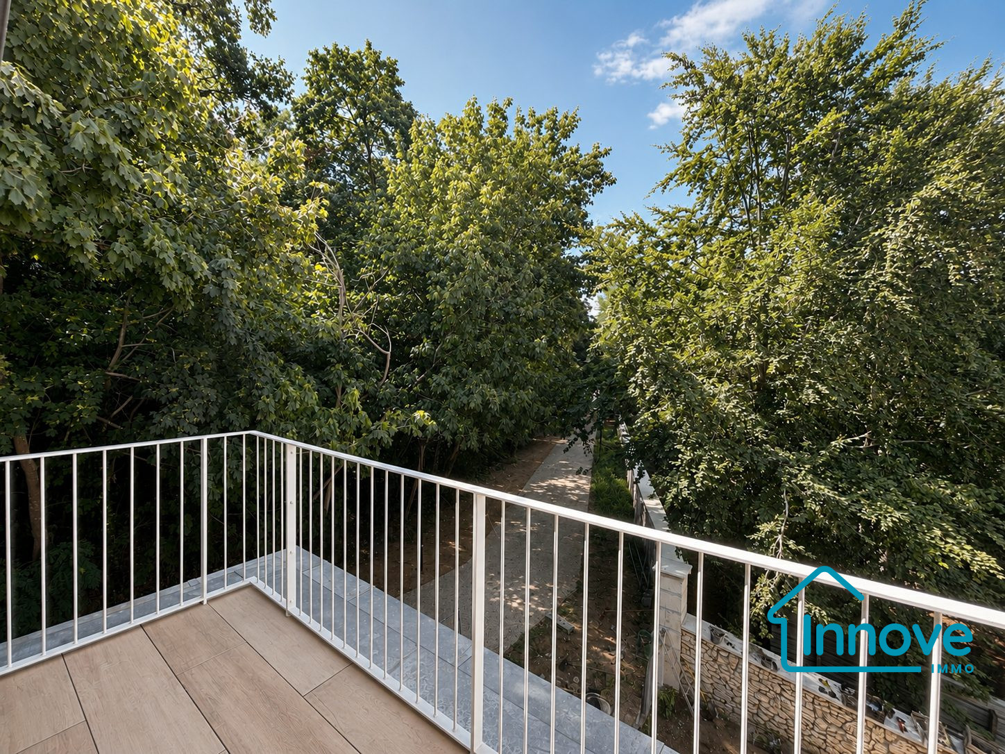 
                                                Vente
                                                 TRIPLEX 116m2 NEUF