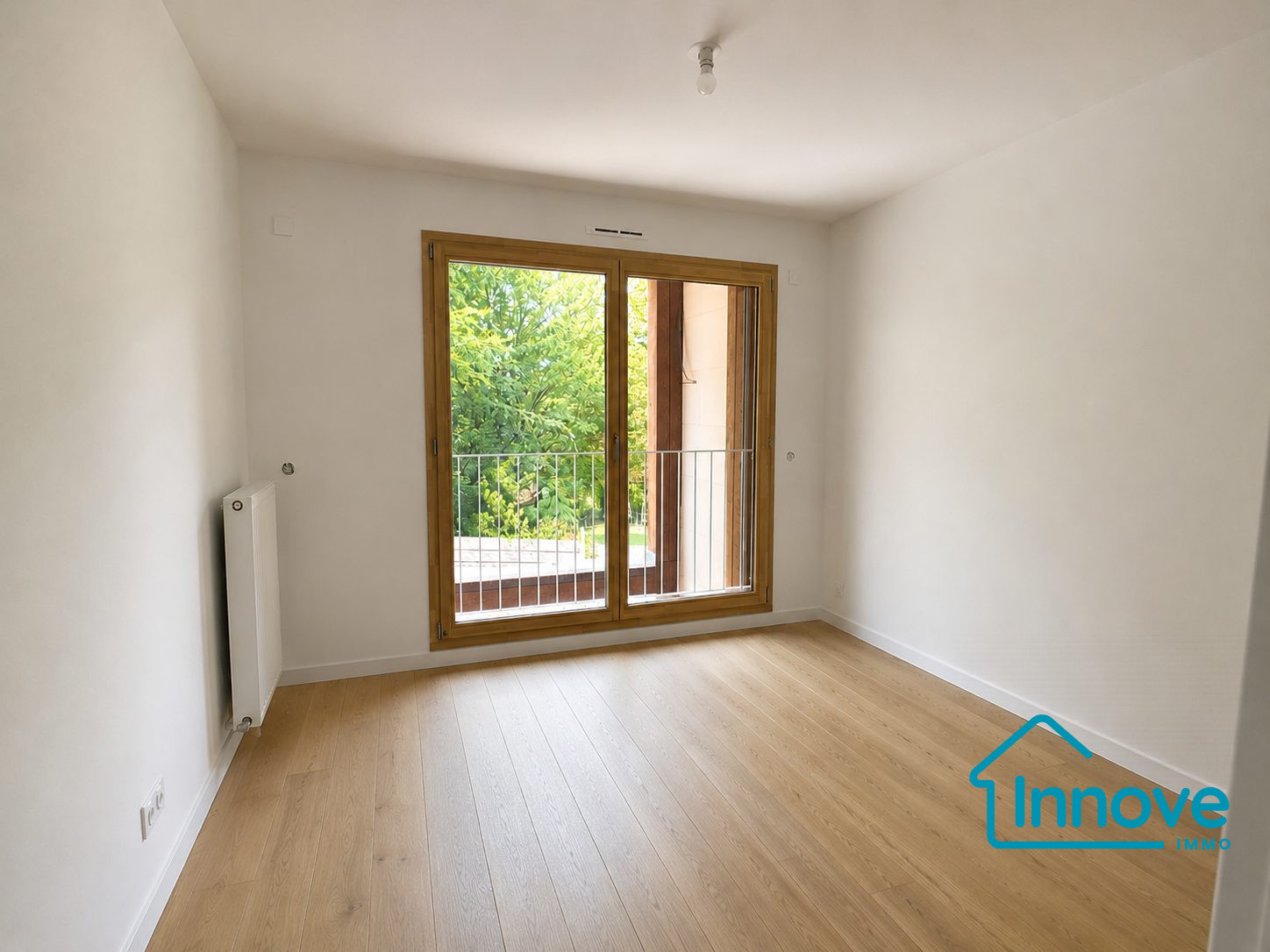 
                                                Vente
                                                 TRIPLEX 116m2 NEUF