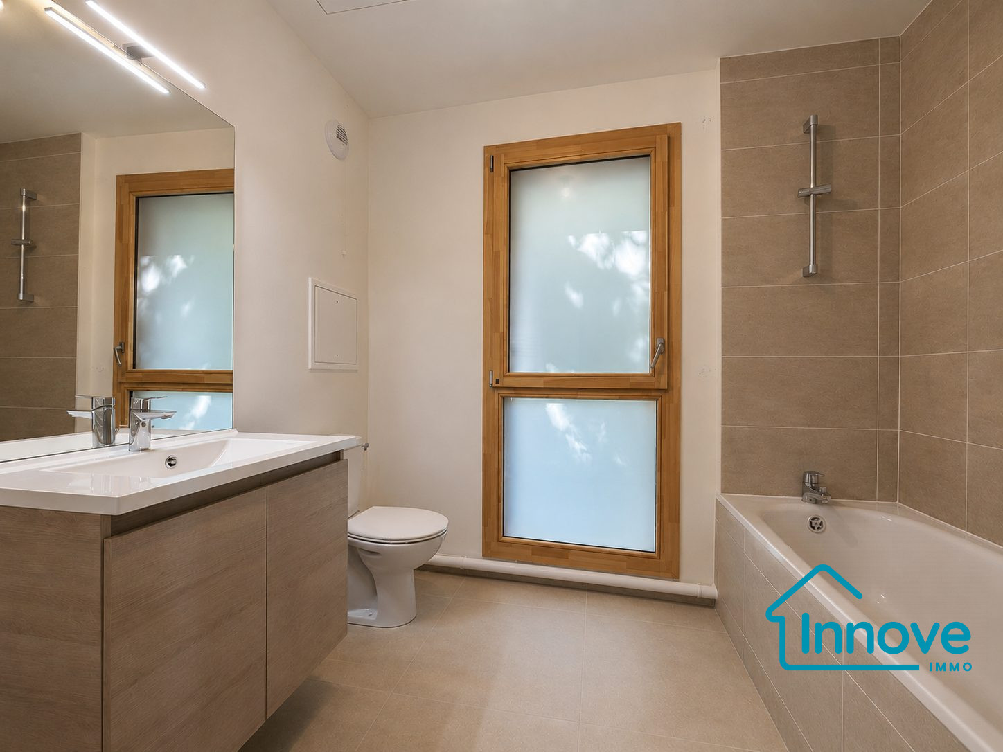 
                                                Vente
                                                 TRIPLEX 116m2 NEUF