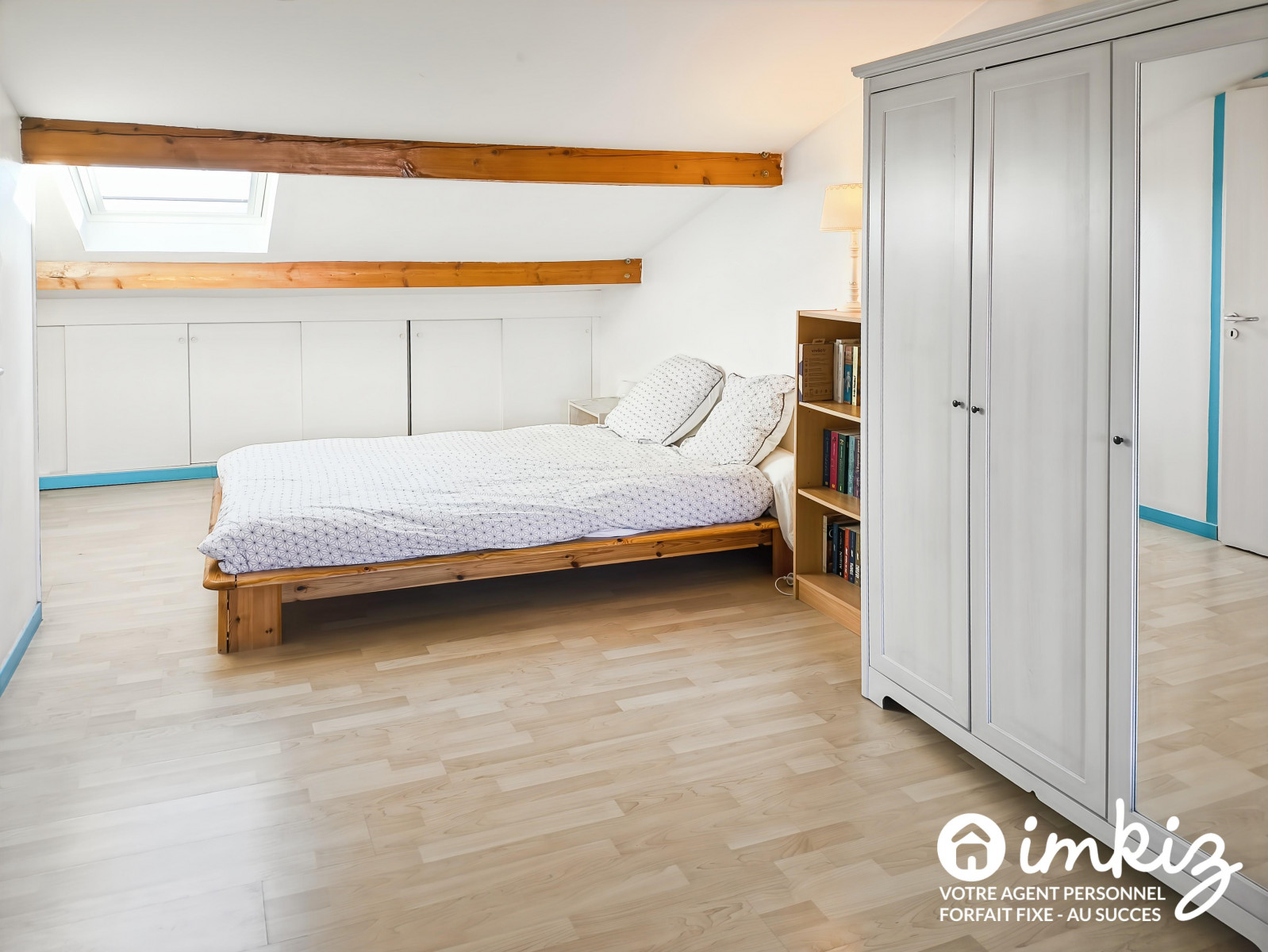
                                                Vente
                                                 Triplex 4 pièces une maison de village