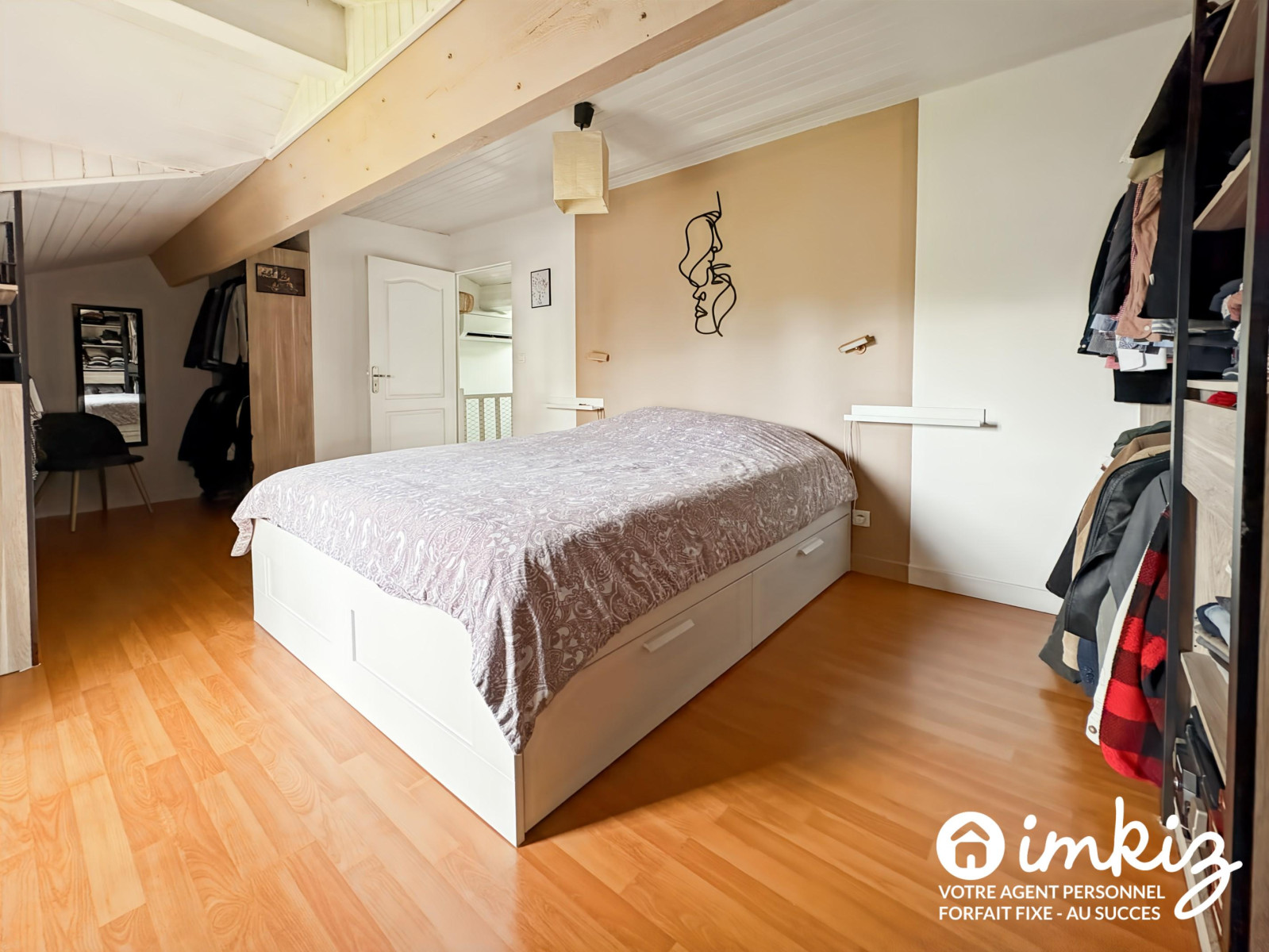 
                                                Vente
                                                 Triplex 83 m² au sol avec jardin et 2 parkings