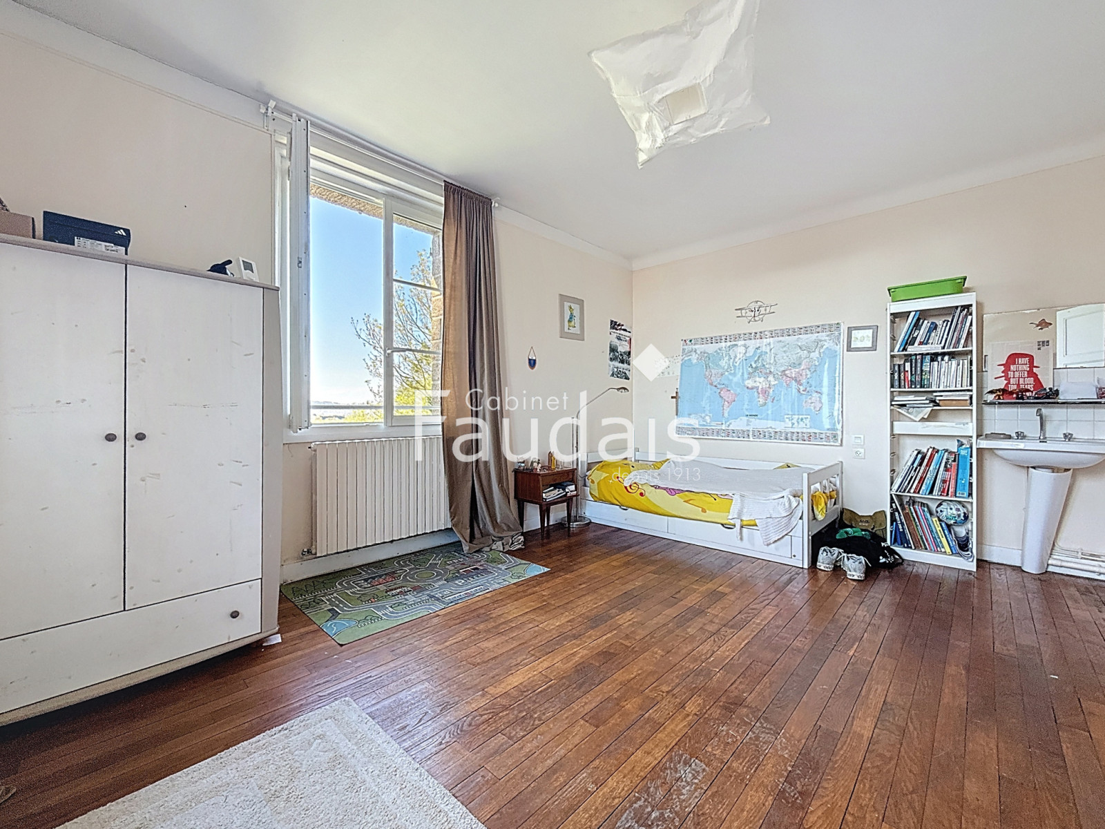 
                                                Vente
                                                 TROISGOTS Maison 5 chambres 