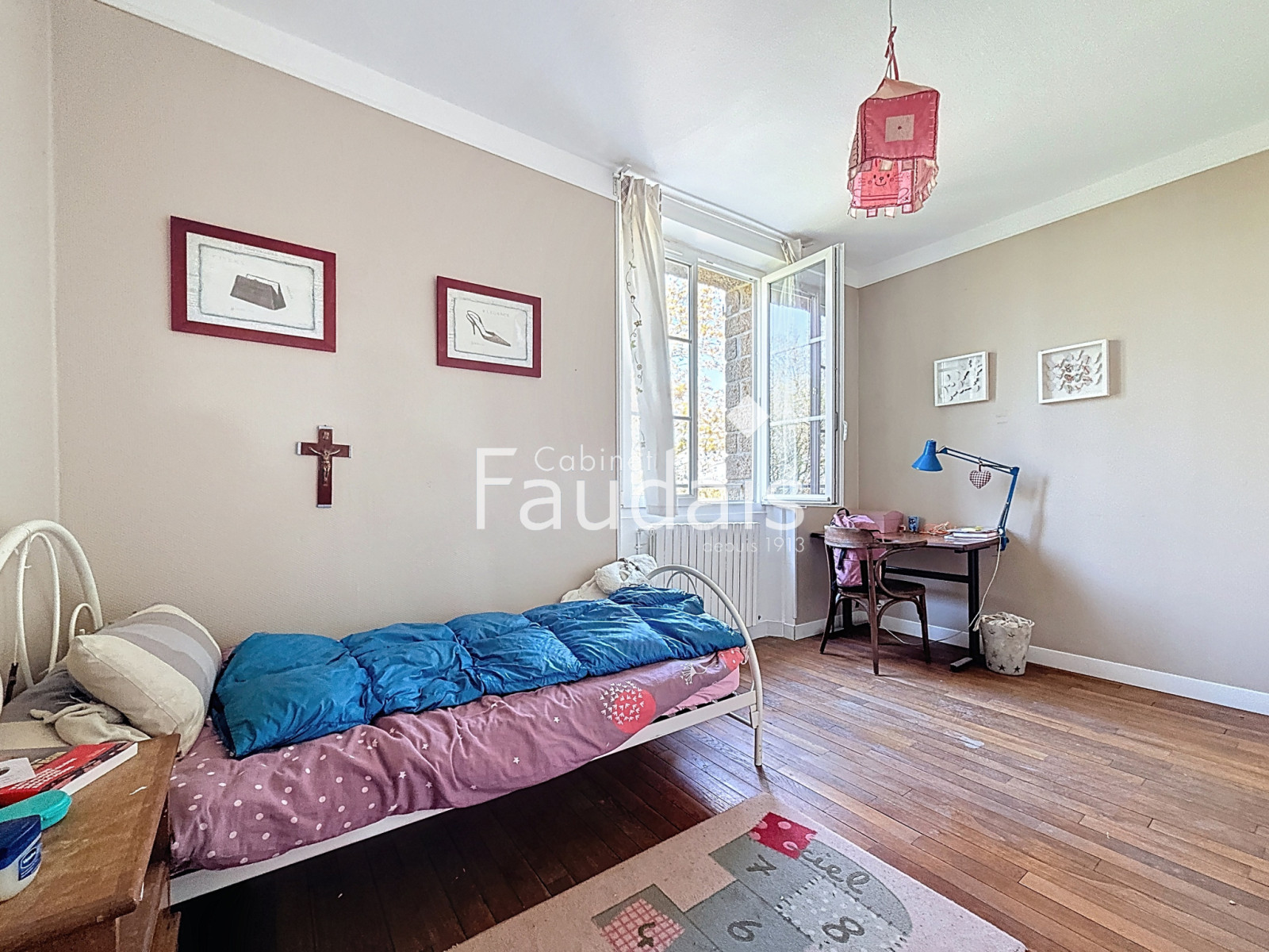 
                                                Vente
                                                 TROISGOTS Maison 5 chambres 