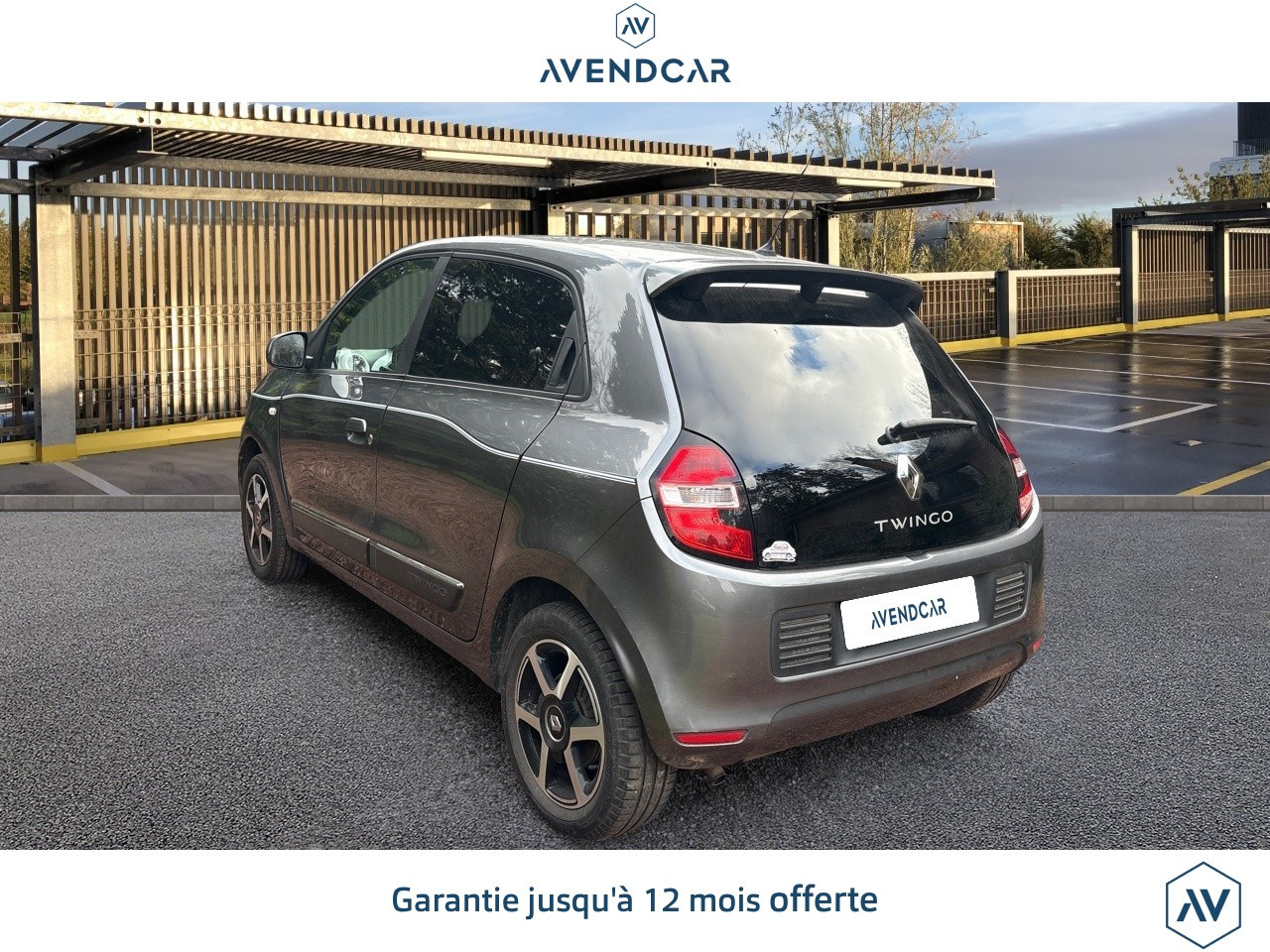 
                                                Voiture
                                                 TWINGO 0.9 TCE 90 INTENS EDC BVA