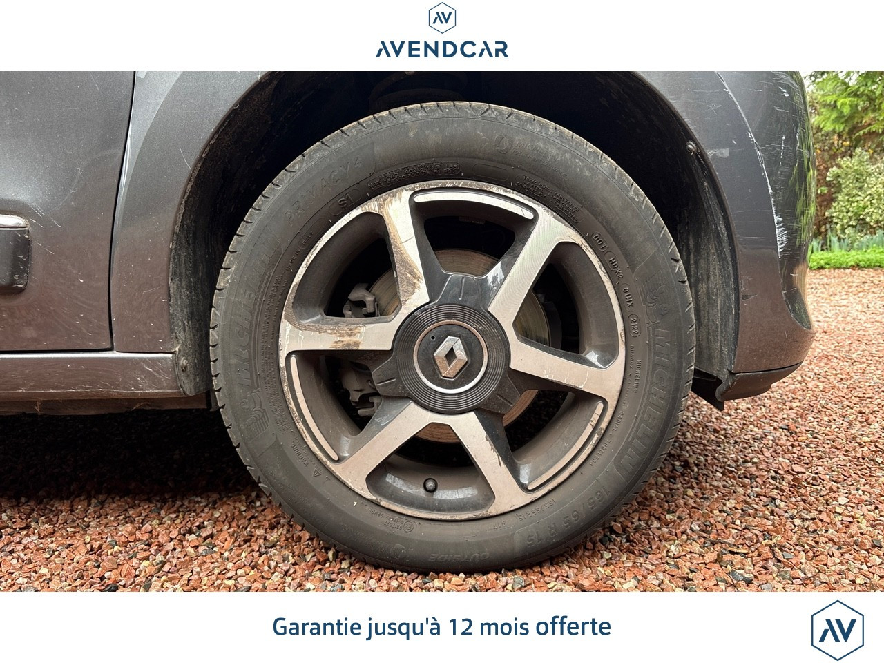 
                                                Voiture
                                                 TWINGO 0.9 TCE 90 INTENS EDC BVA