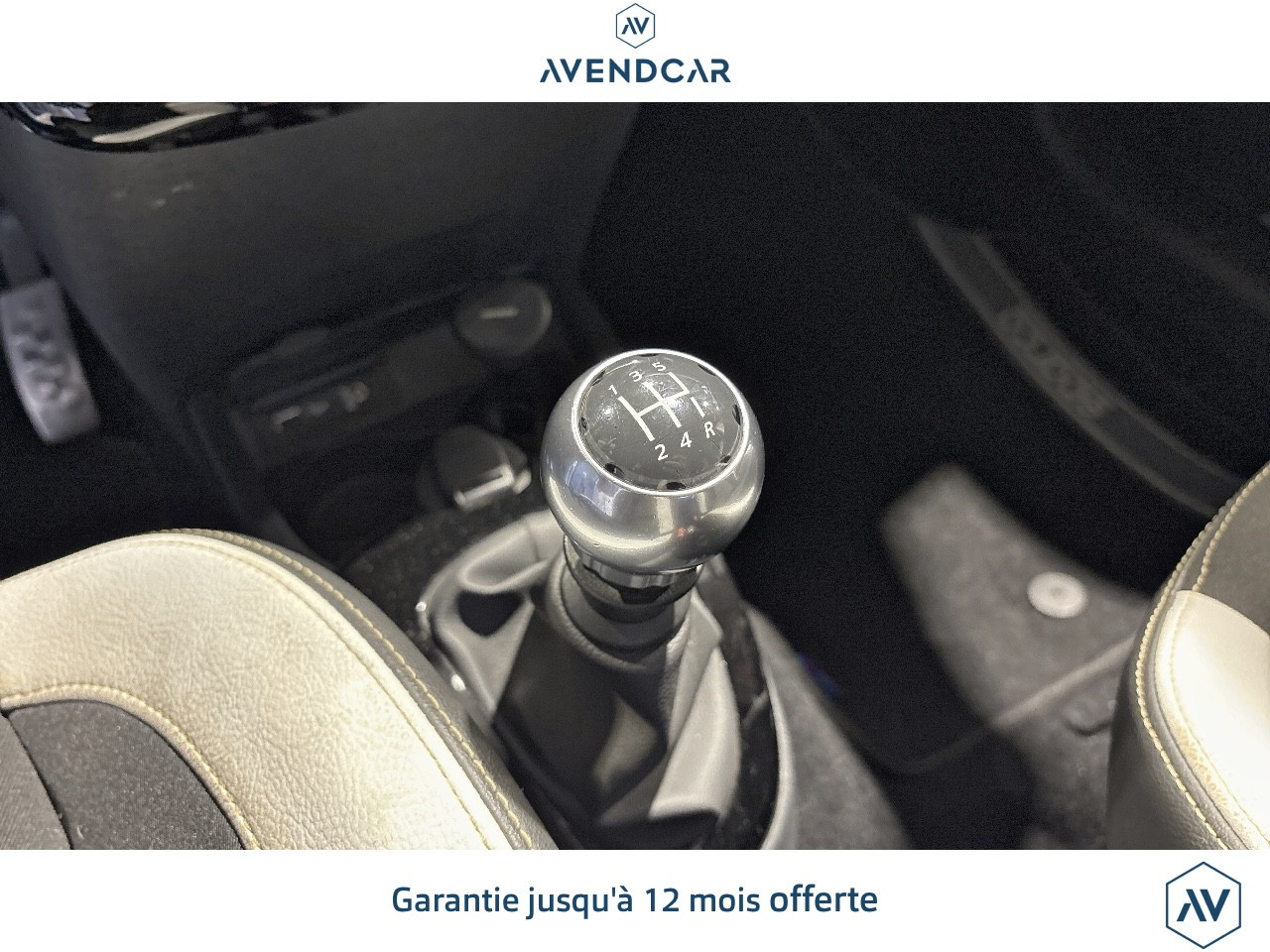 
                                                Voiture
                                                 TWINGO 1.6 135 RS CUP