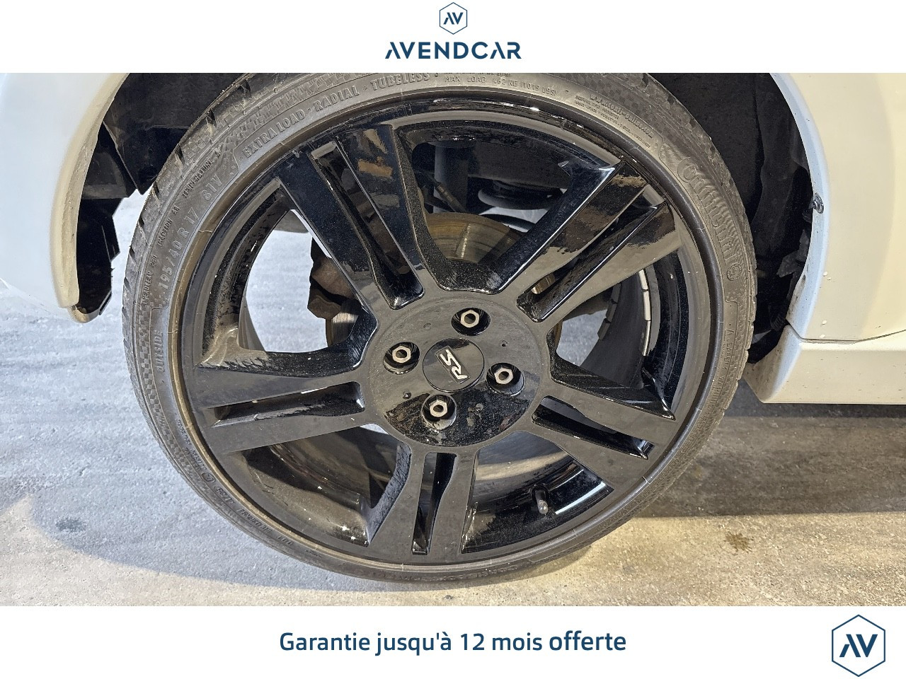 
                                                Voiture
                                                 TWINGO 1.6 135 RS CUP