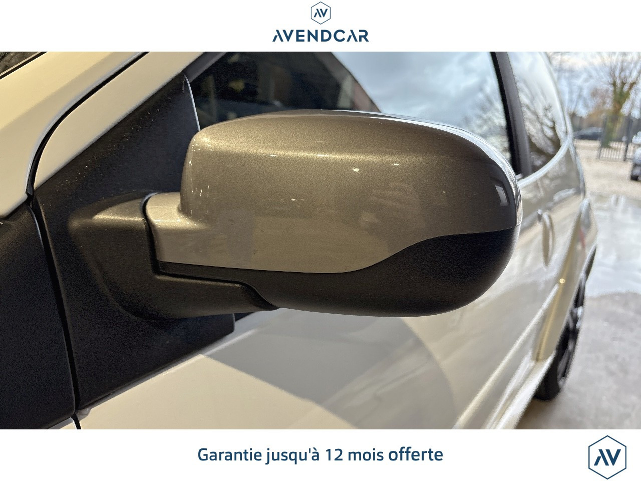 
                                                Voiture
                                                 TWINGO 1.6 135 RS CUP