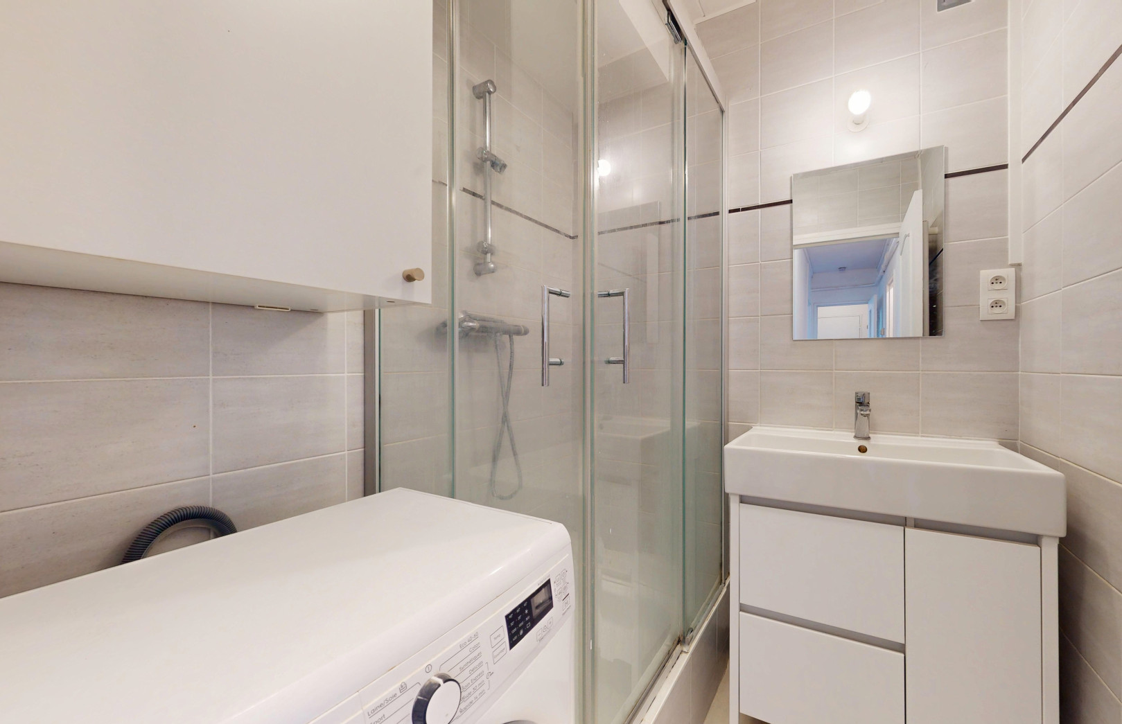 
                                                Colocation
                                                 TY MAB 1