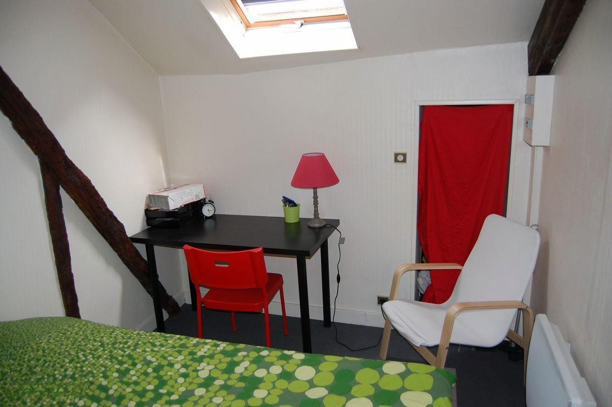 
                                                Location
                                                 Type 2 rue lamartine