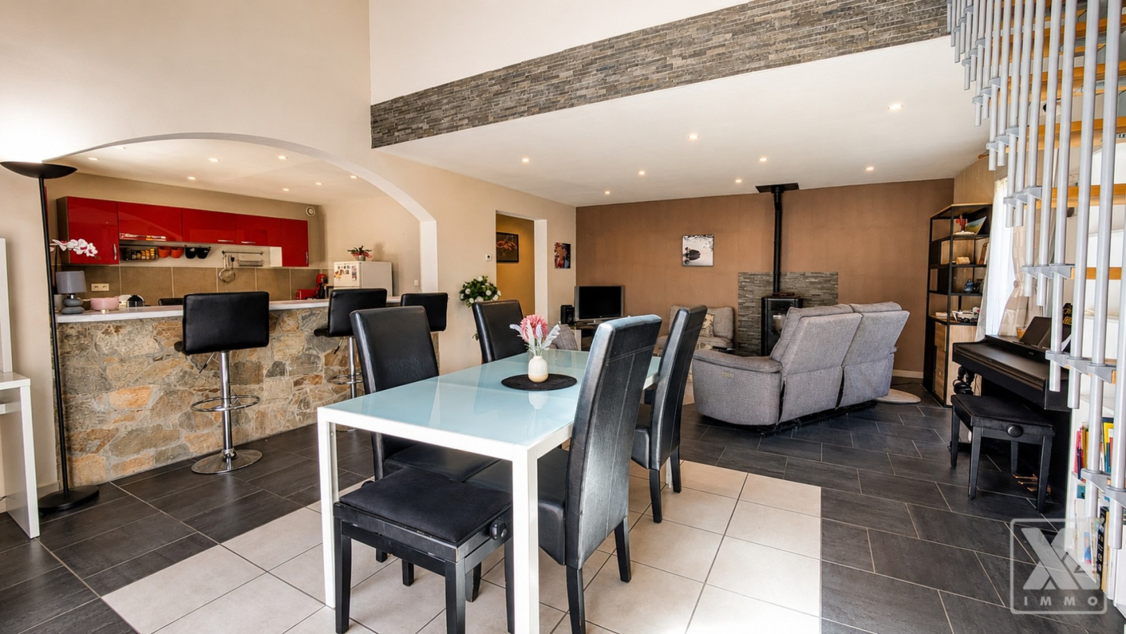 
                                                Vente
                                                 Type 5  Duplex "Esprit Maison" - Jardin & Garage