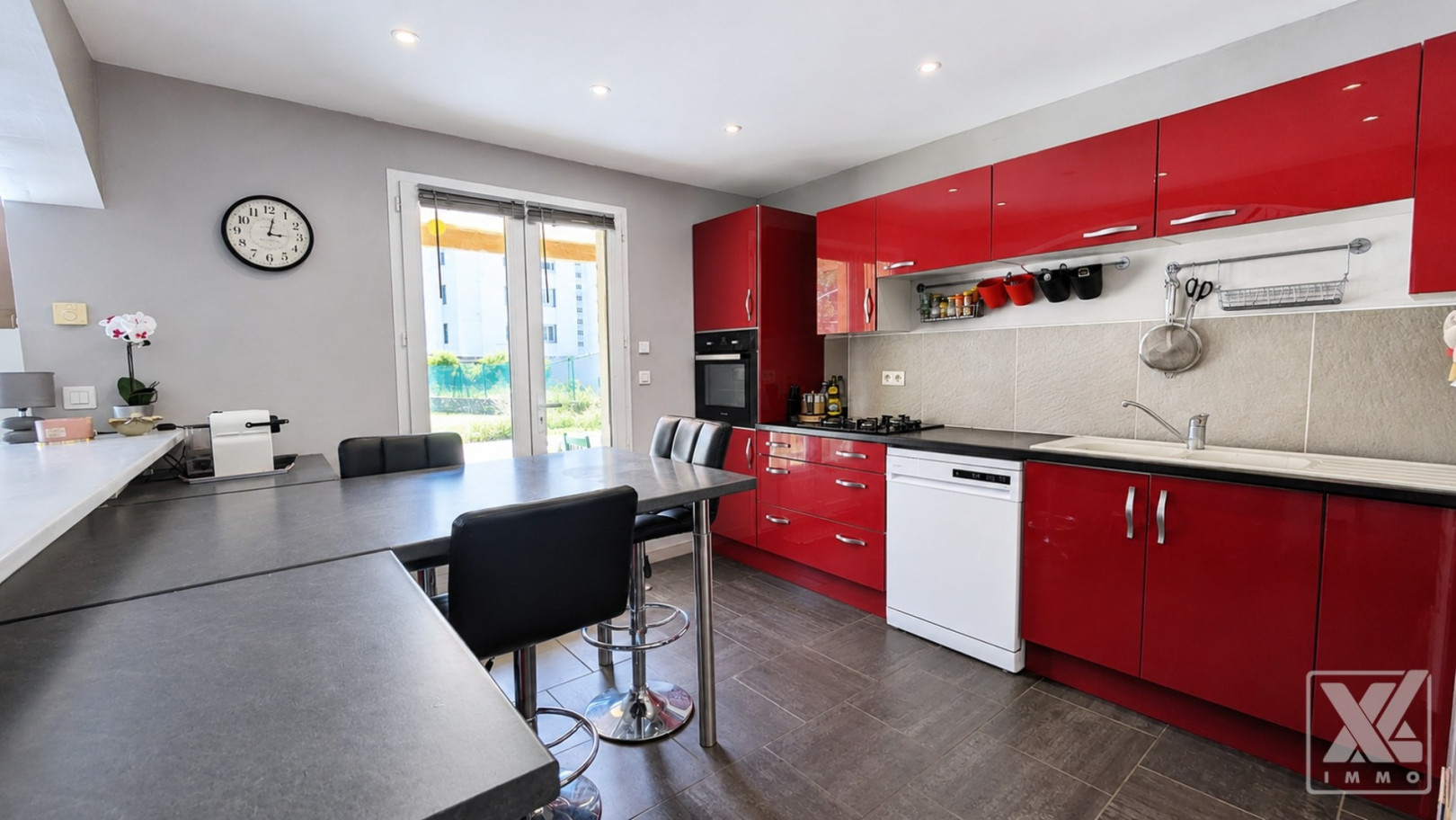 
                                                Vente
                                                 Type 5  Duplex "Esprit Maison" - Jardin & Garage