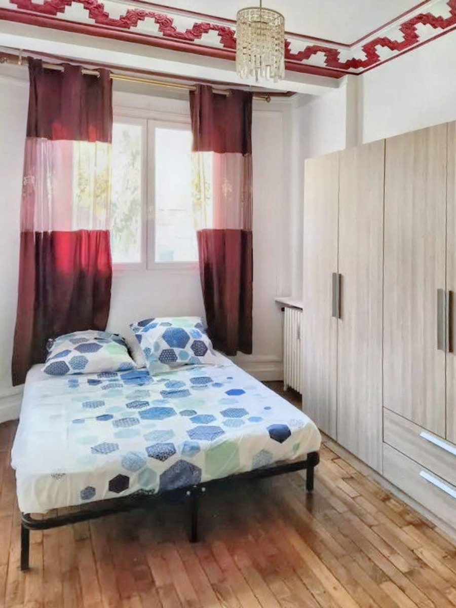 
                                                Location
                                                 Un appartement lumineux dans un quartier agréable