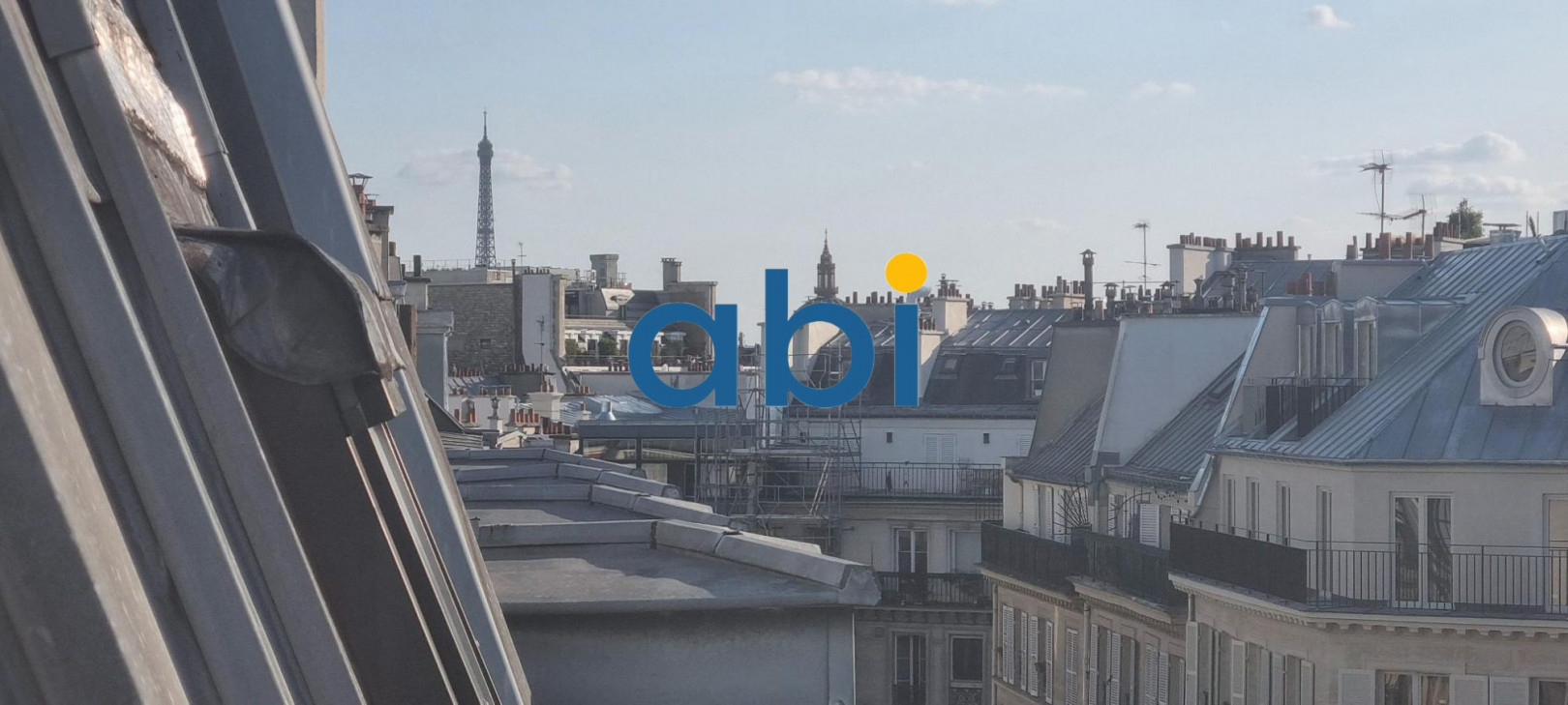 
                                                Vente
                                                 Un cocon parisien avec balcon – 9e arrondissement