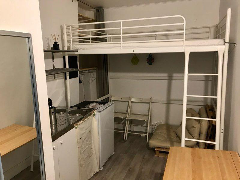 
                                                Location
                                                 Un studio idéal pour un/une étudiant(e)