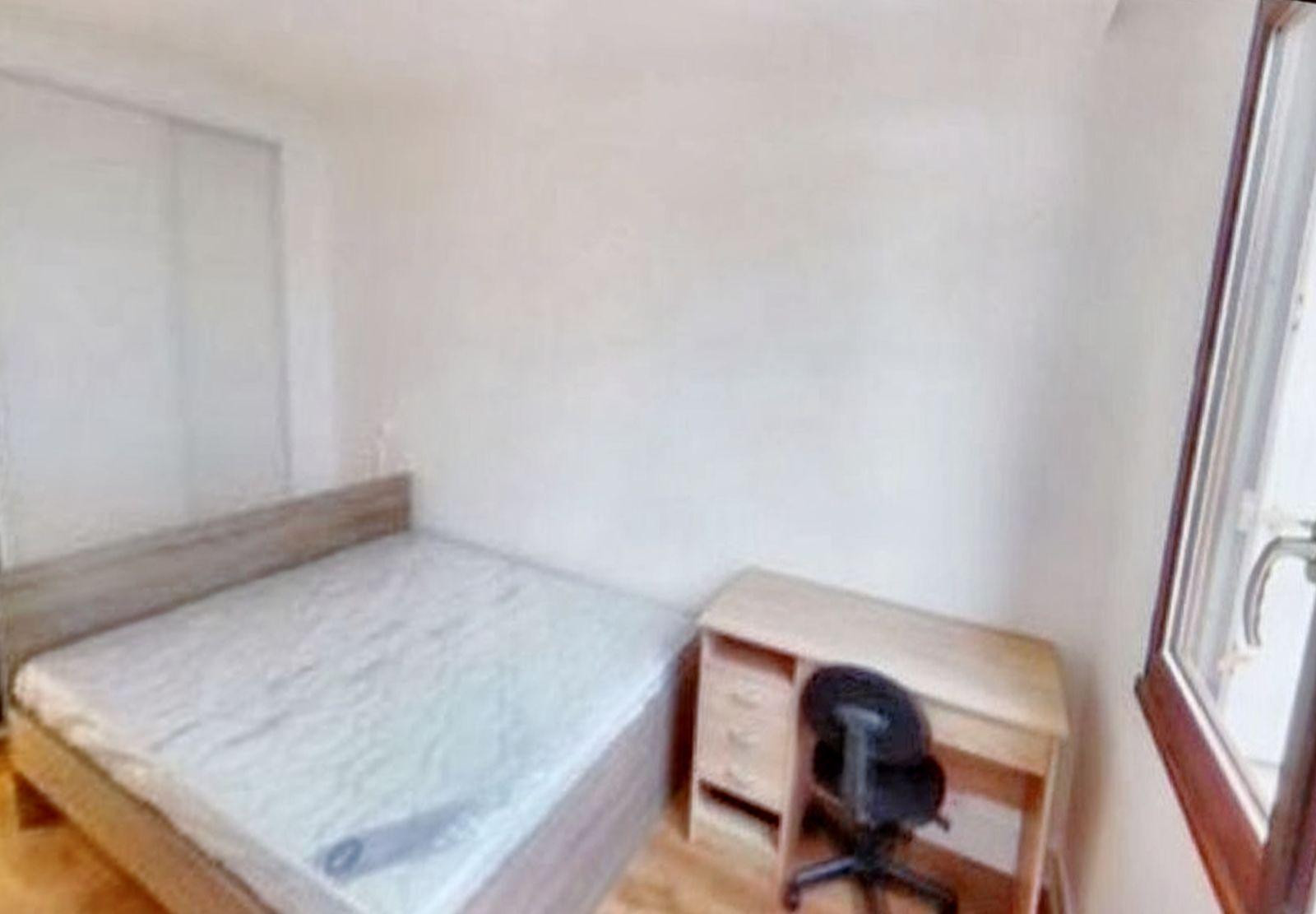
                                                Location
                                                 Une belle colocation dans un appartement classe
