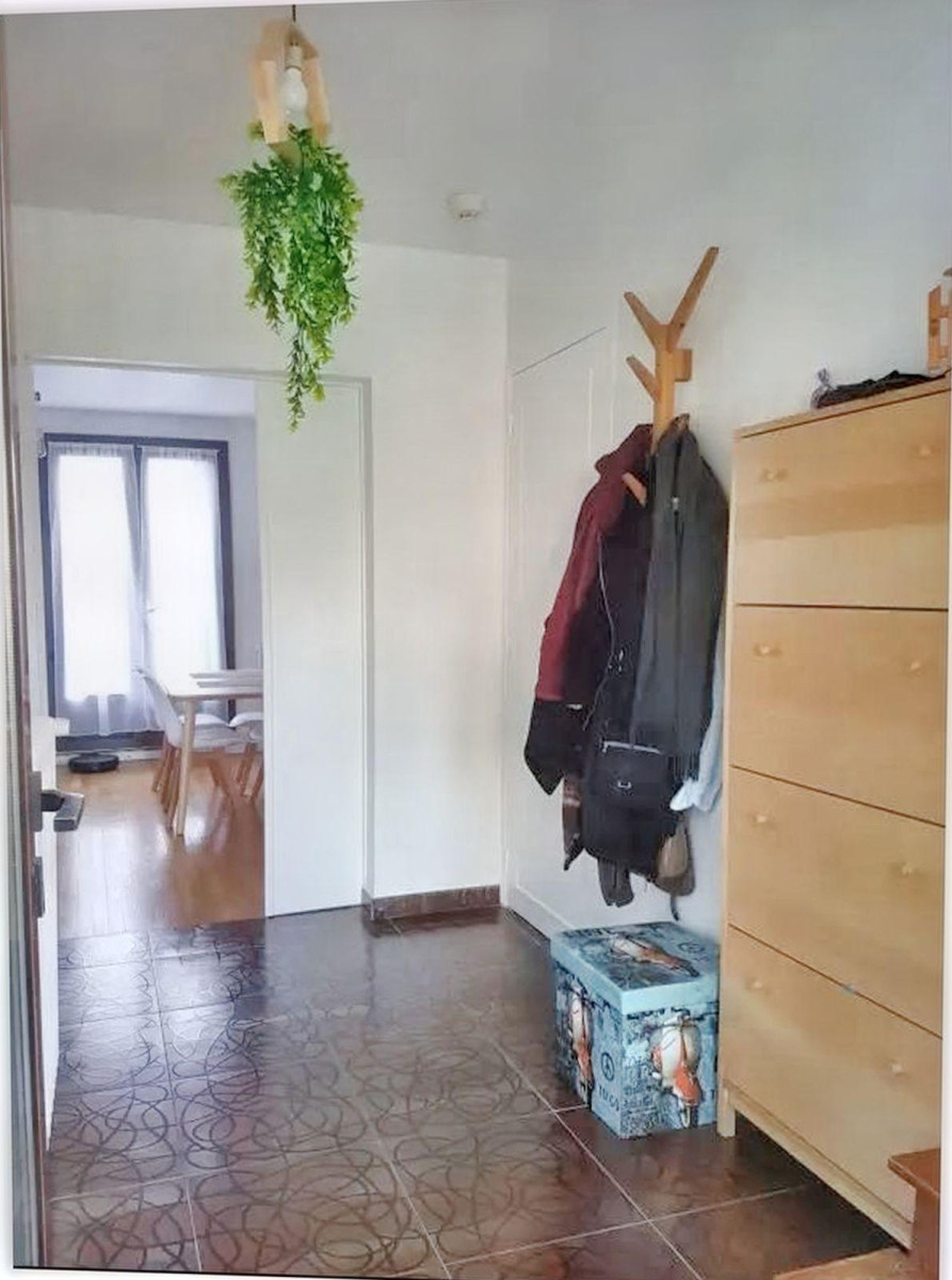 
                                                Location
                                                 Une belle maison avec jardin, colocation idéale