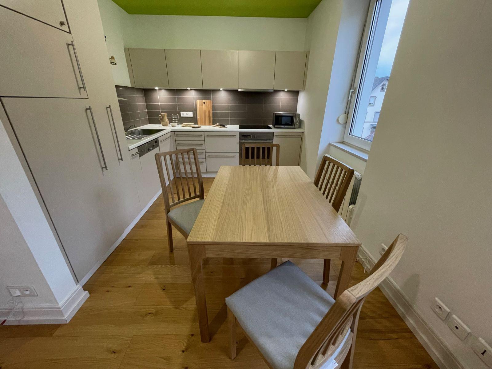 
                                                Colocation
                                                 Une chambre dans une colocation de deux personnes.