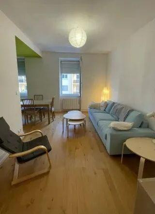 
                                                Colocation
                                                 Une chambre dans une colocation de deux personnes.