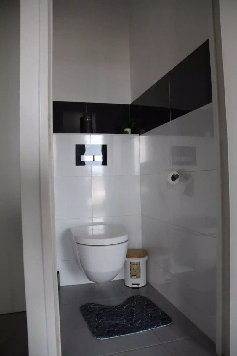 
                                                Colocation
                                                 Une chambre dispo dans belle coloc 62m²