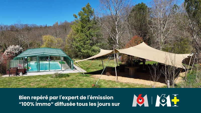 
                                                Vente
                                                 Une maison à usage d'habitation avec dépendances, étang et terrain attenant et non attenant