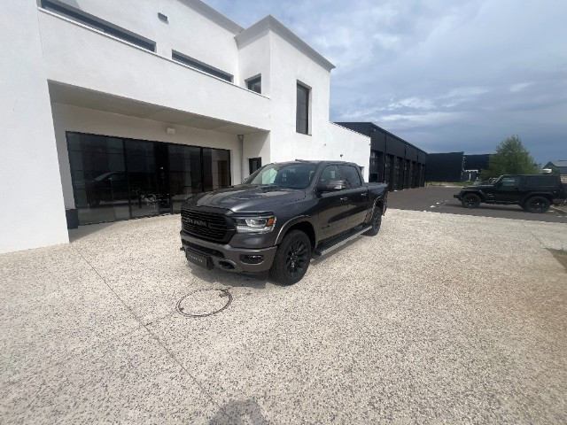 
                                                Utilitaire
                                                 Utilitaire - Dodge Ram 1500 CREW CAB 5.7 V8 LARAMIE SPORT PACK BLACK GPL - 79970€