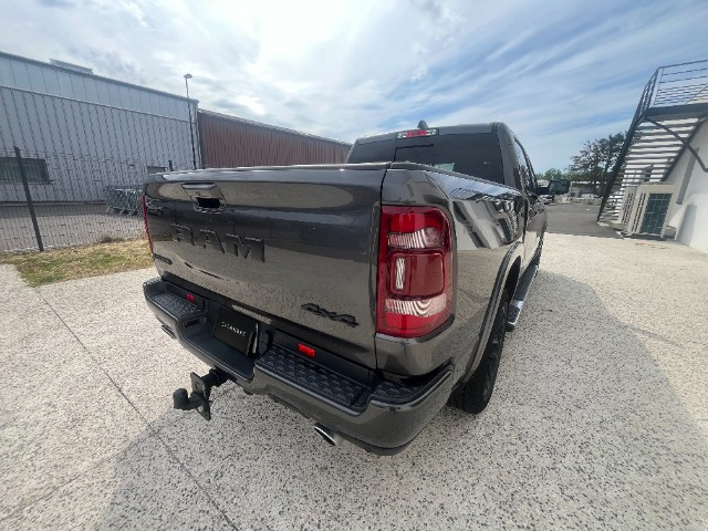 
                                                Utilitaire
                                                 Utilitaire - Dodge Ram 1500 CREW CAB 5.7 V8 LARAMIE SPORT PACK BLACK GPL - 79970€