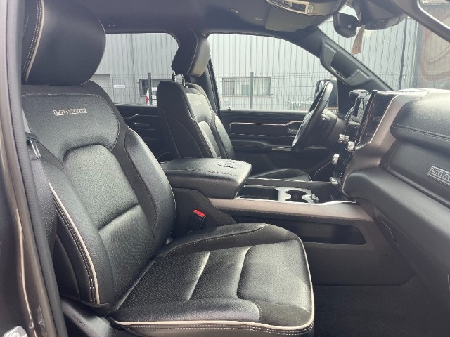 
                                                Utilitaire
                                                 Utilitaire - Dodge Ram 1500 CREW CAB 5.7 V8 LARAMIE SPORT PACK BLACK GPL - 79970€