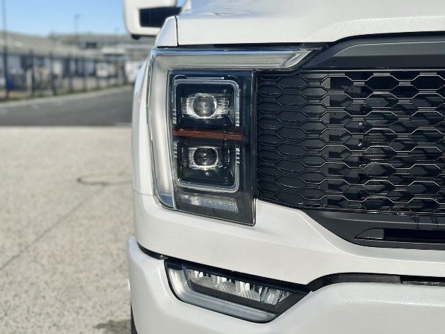 
                                                Utilitaire
                                                 Utilitaire Pick-up - Ford F150 LIMITED SUPERCREW POWERBOOST HYBRIDE - 99970€