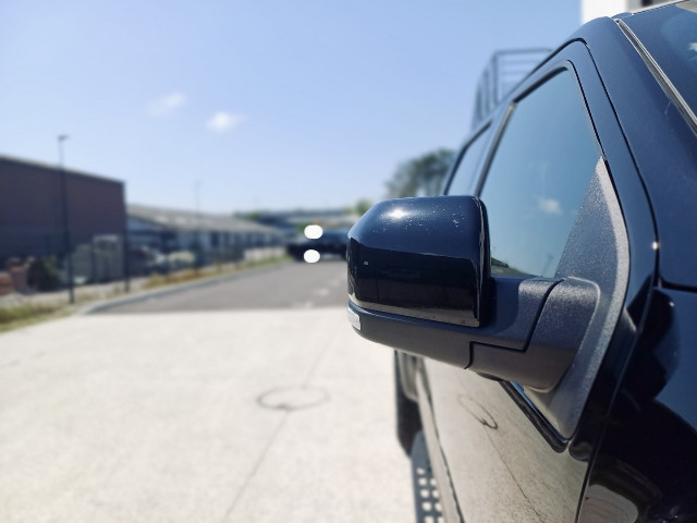 
                                                Utilitaire
                                                 Utilitaire Pick-up - Ford F150 RAPTOR 3.5 V6 SUPERCREW - 74970€