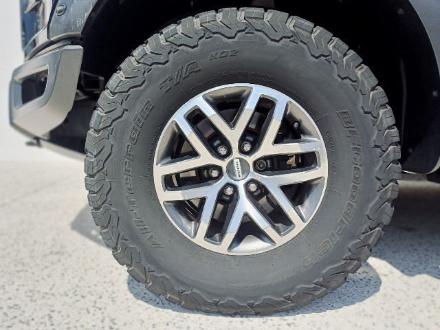 
                                                Utilitaire
                                                 Utilitaire Pick-up - Ford F150 RAPTOR 3.5 V6 SUPERCREW - 74970€