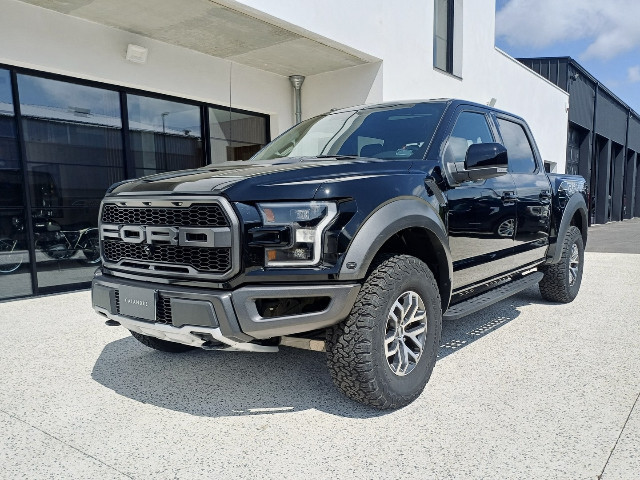 
                                                Utilitaire
                                                 Utilitaire Pick-up - Ford F150 RAPTOR 3.5 V6 SUPERCREW - 74970€