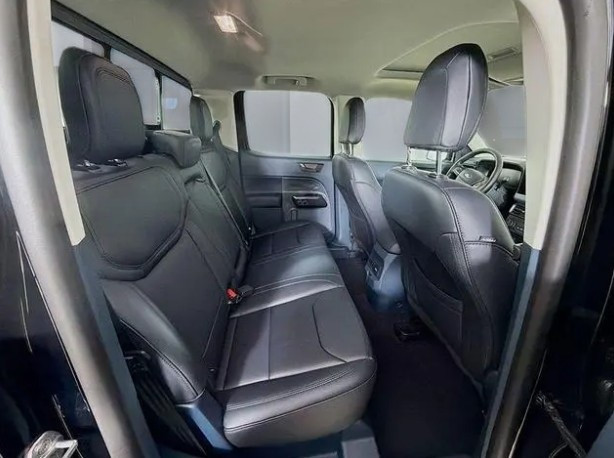 
                                                Utilitaire
                                                 Utilitaire Pick-up - Ford Maverick SUPERCREW LARIAT 2.5L HYB - 69970€