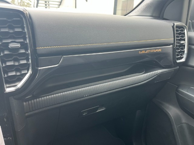 
                                                Utilitaire
                                                 Utilitaire Pick-up - Ford Ranger WILDTRAK DOUBLE CABINE 2.0 ECOBLUE 205 CH DIESEL BVA 10 - 52970€