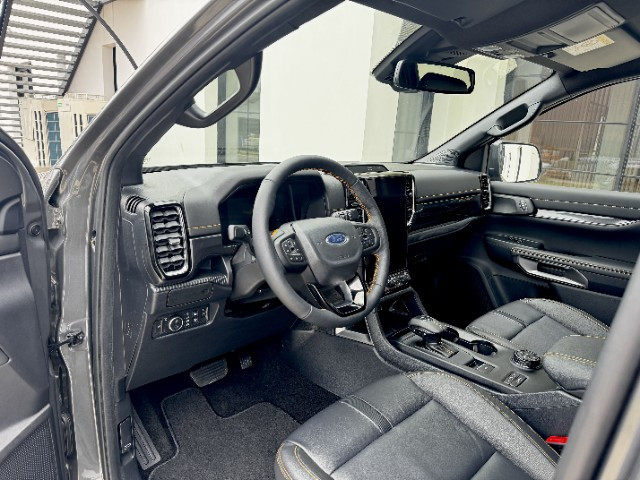 
                                                Utilitaire
                                                 Utilitaire Pick-up - Ford Ranger WILDTRAK DOUBLE CABINE 2.0 ECOBLUE 205 CH DIESEL BVA 10 - 60970€