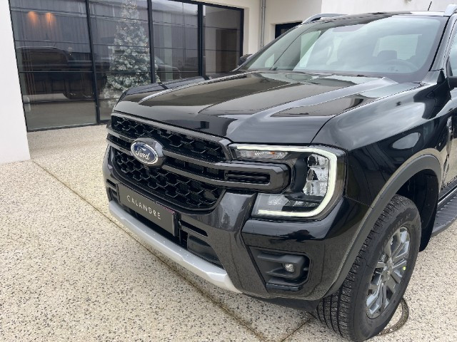 
                                                Utilitaire
                                                 Utilitaire Pick-up - Ford Ranger WILDTRAK DOUBLE CABINE 2.0 ECOBLUE 205 CH DIESEL BVA 10 - 60970€