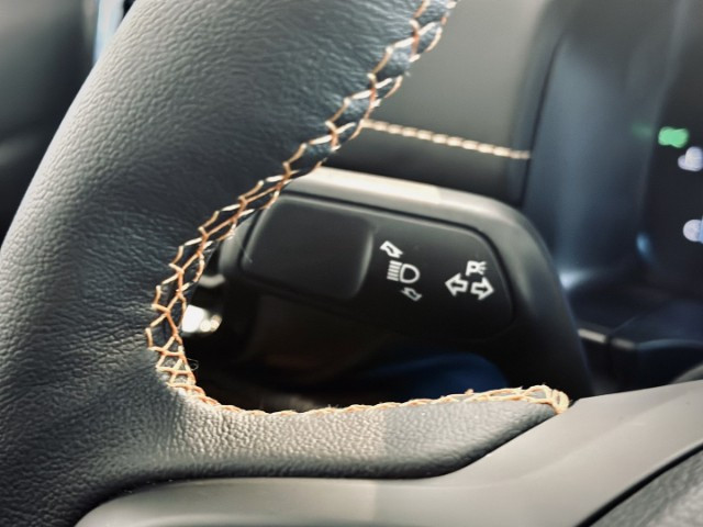 
                                                Utilitaire
                                                 Utilitaire Pick-up - Ford Ranger WILDTRAK DOUBLE CABINE 3.0L V6 240CH - 66970€