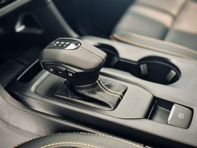 
                                                Utilitaire
                                                 Utilitaire Pick-up - Ford Ranger WILDTRAK DOUBLE CABINE 3.0L V6 240CH - 66970€