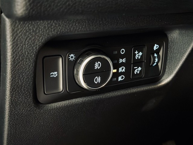 
                                                Utilitaire
                                                 Utilitaire Pick-up - Ford Ranger WILDTRAK DOUBLE CABINE 3.0L V6 240CH - 66970€