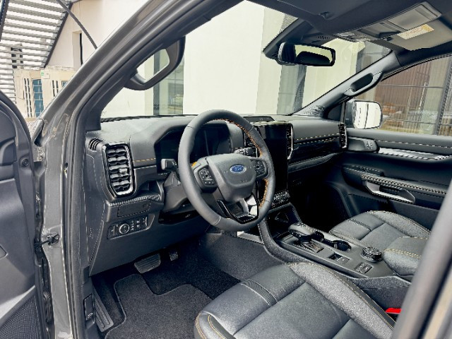 
                                                Utilitaire
                                                 Utilitaire Pick-up - Ford Ranger WILDTRAK DOUBLE CABINE 3.0L V6 240CH - 66970€
