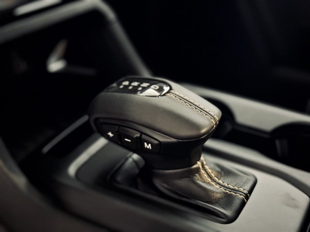 
                                                Utilitaire
                                                 Utilitaire Pick-up - Ford Ranger WILDTRAK DOUBLE CABINE 3.0L V6 240CH - 66970€