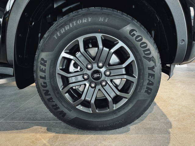 
                                                Utilitaire
                                                 Utilitaire Pick-up - Ford Ranger WILDTRAK DOUBLE CABINE 3.0L V6 240CH - 66970€