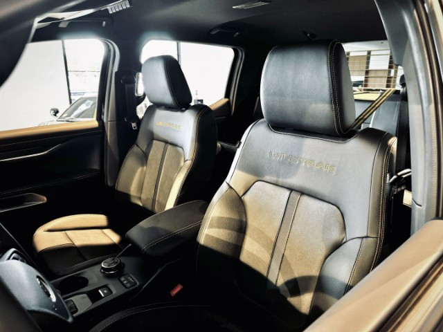 
                                                Utilitaire
                                                 Utilitaire Pick-up - Ford Ranger WILDTRAK DOUBLE CABINE 3.0L V6 240CH - 66970€