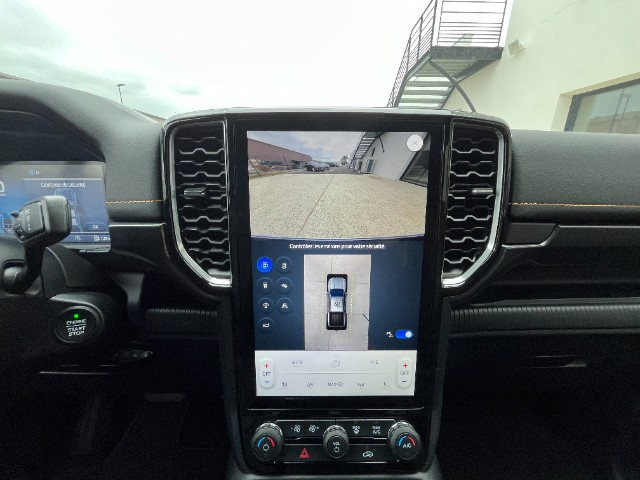 
                                                Utilitaire
                                                 Utilitaire Pick-up - Ford Ranger WILDTRAK DOUBLE CABINE 3.0L V6 240CH - 66970€