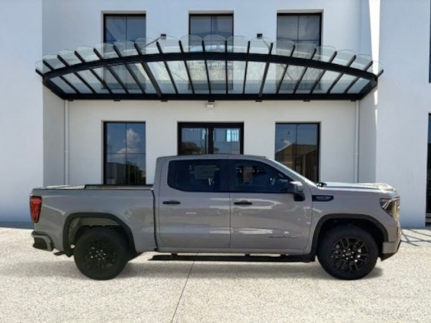 
                                                Utilitaire
                                                 Utilitaire Pick-up - Gmc Sierra 1500 PRO 2026 FLEXFUEL E85 5.3L V8 - 89970€