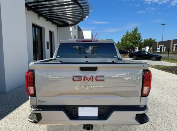 
                                                Utilitaire
                                                 Utilitaire Pick-up - Gmc Sierra 1500 PRO 2026 FLEXFUEL E85 5.3L V8 - 89970€