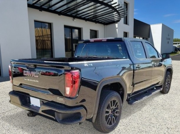 
                                                Utilitaire
                                                 Utilitaire Pick-up - Gmc Sierra 1500 PRO 2026 FLEXFUEL E85 5.3L V8 - 89970€