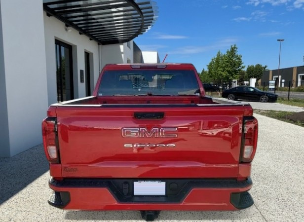 
                                                Utilitaire
                                                 Utilitaire Pick-up - Gmc Sierra 1500 PRO 2026 FLEXFUEL E85 5.3L V8 - 89970€
