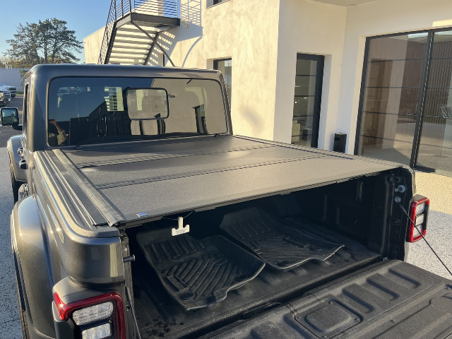 
                                                Utilitaire
                                                 Utilitaire Pick-up - Jeep Gladiator OVERLAND 3.0 V6 MULTIJET - 64970€